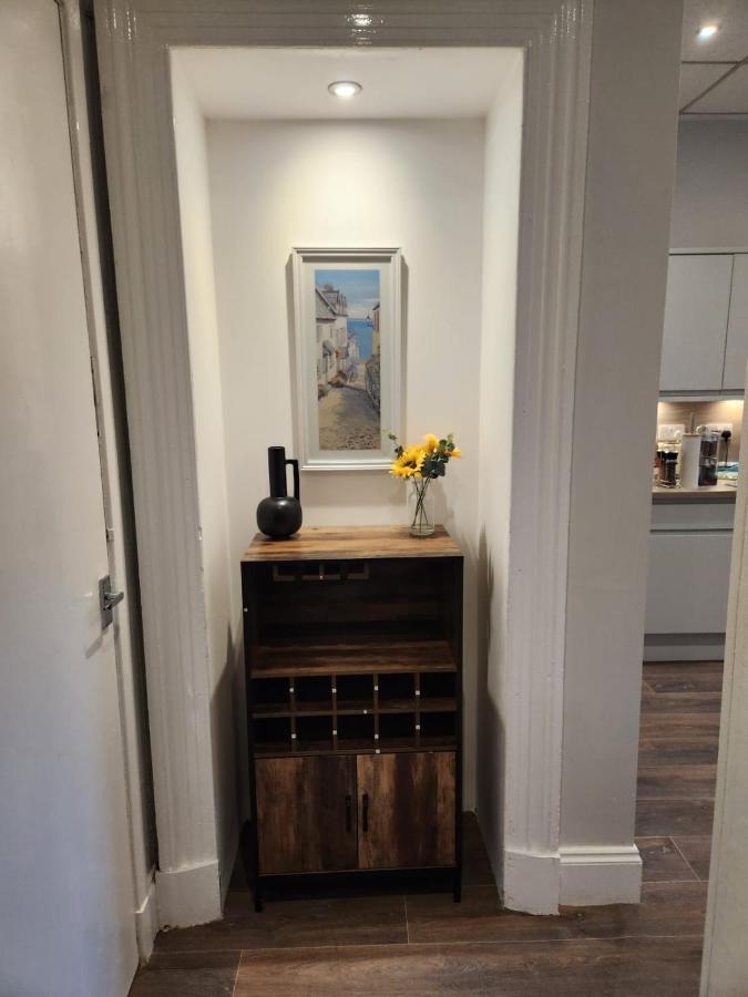 Traditional 5 Bedroom City Centre Apartment Glasgow Ngoại thất bức ảnh