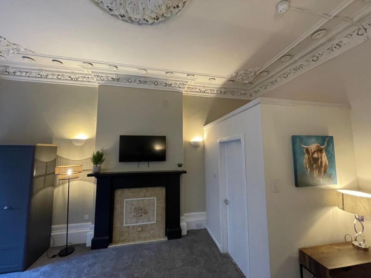 Traditional 5 Bedroom City Centre Apartment Glasgow Ngoại thất bức ảnh