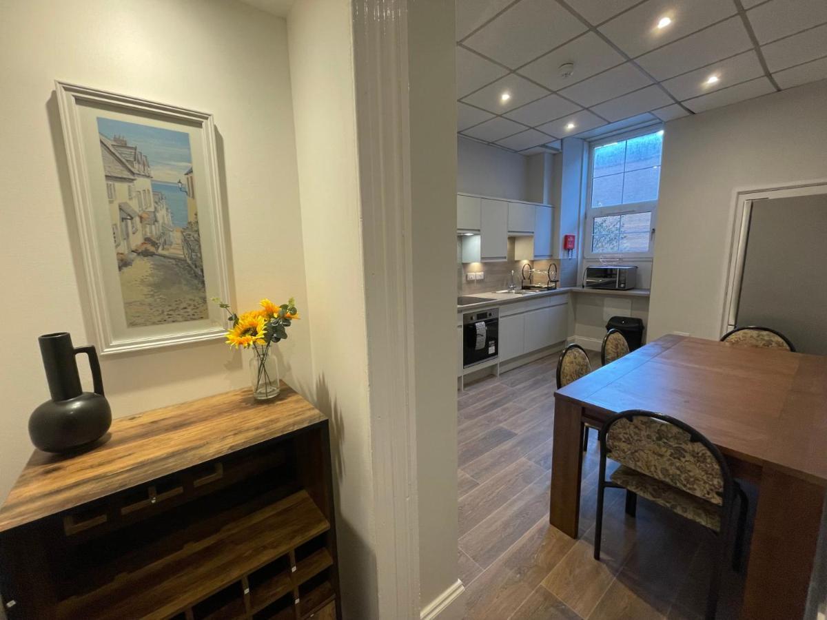 Traditional 5 Bedroom City Centre Apartment Glasgow Ngoại thất bức ảnh
